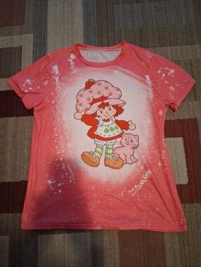 Women's unbranded Strawberry Shortcake t-shirt